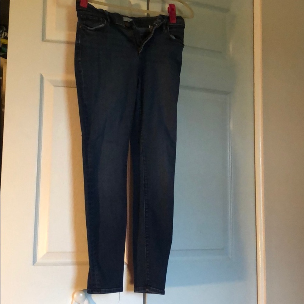 EUC ankle jeans Loft brand